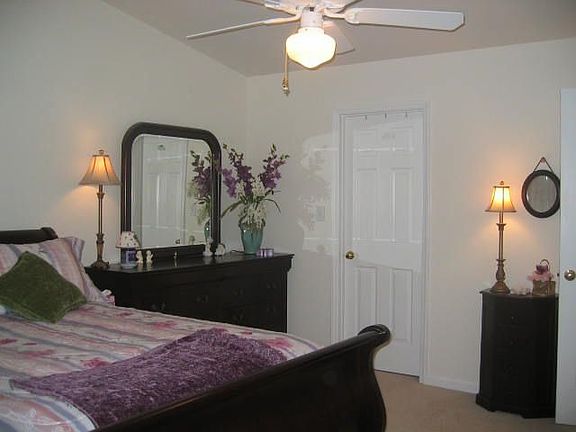 MSTR bedroom with TWO walkin closets...
