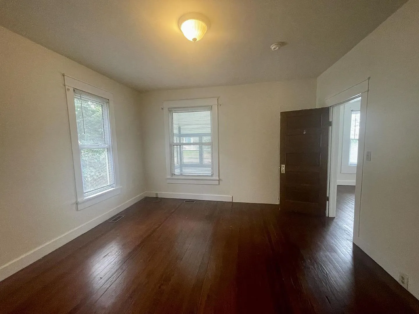 211 E. 2nd St. — Photo 4