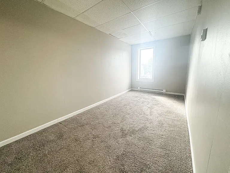 11 N Chestnut St #A — Photo 12