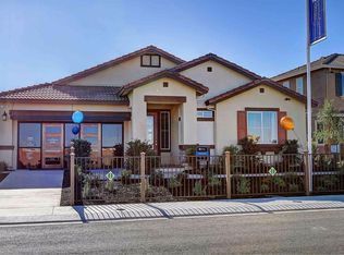 106 Crescent Dr, Vacaville, CA 95688