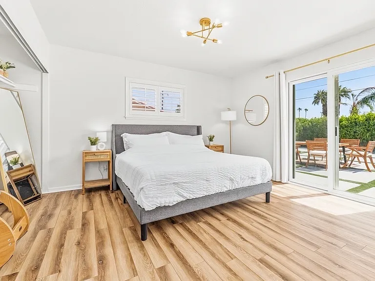 2240 N San Gorgonio Rd — Photo 15