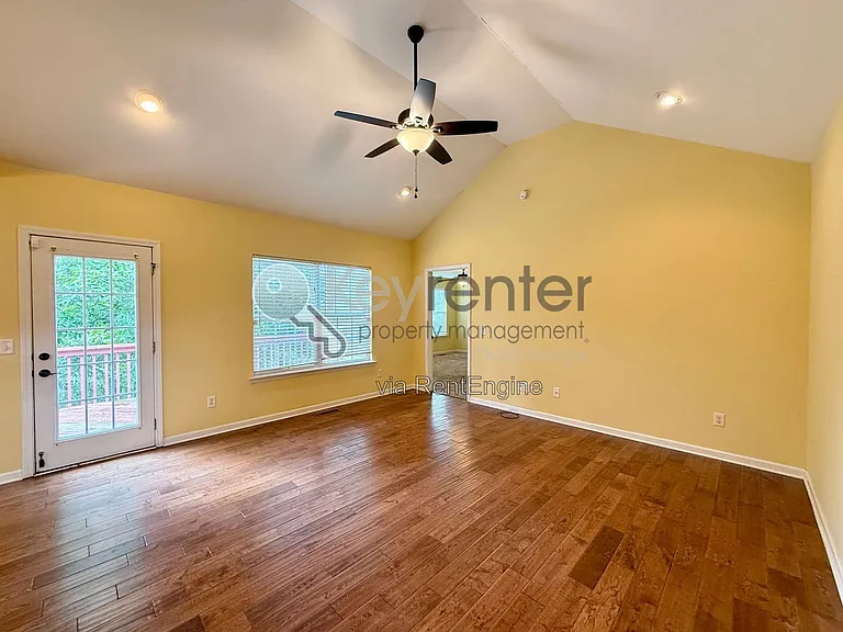 7356 Tiercel Dr — Photo 8