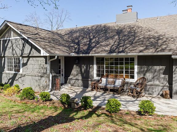 3rd image of 1308 E Shadowridge Dr