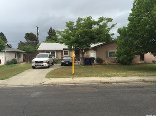 922 Granada Cir, Los Banos, CA 93635