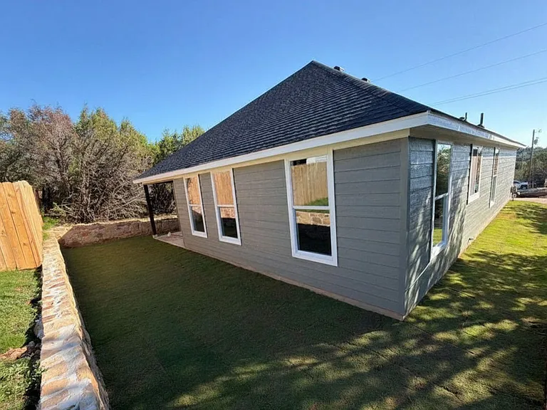 5621 San Jacinto Dr — Photo 13
