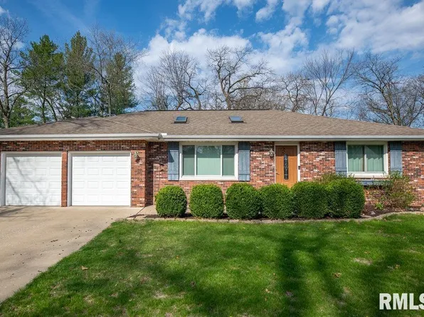 6315 N Post Oak Rd, Peoria, IL 61615