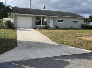 2298 W Lakewood Rd, West Palm Beach, FL 33406