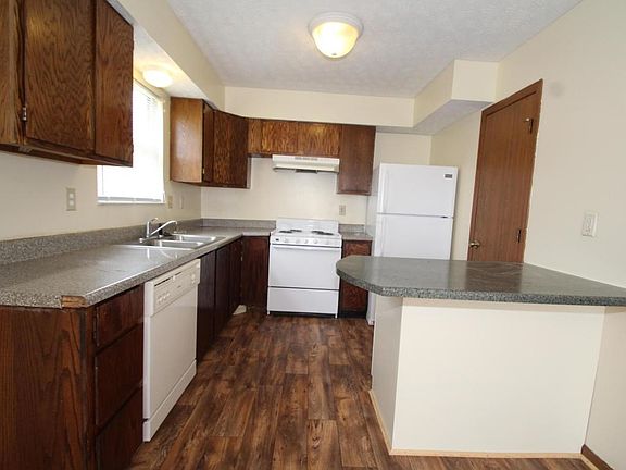 2nd image of 7164 Feather Ct