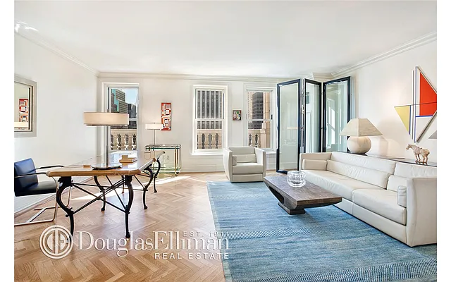 Sold by Douglas Elliman | media 25