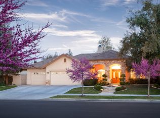 11105 Hartland St, Bakersfield, CA 93312