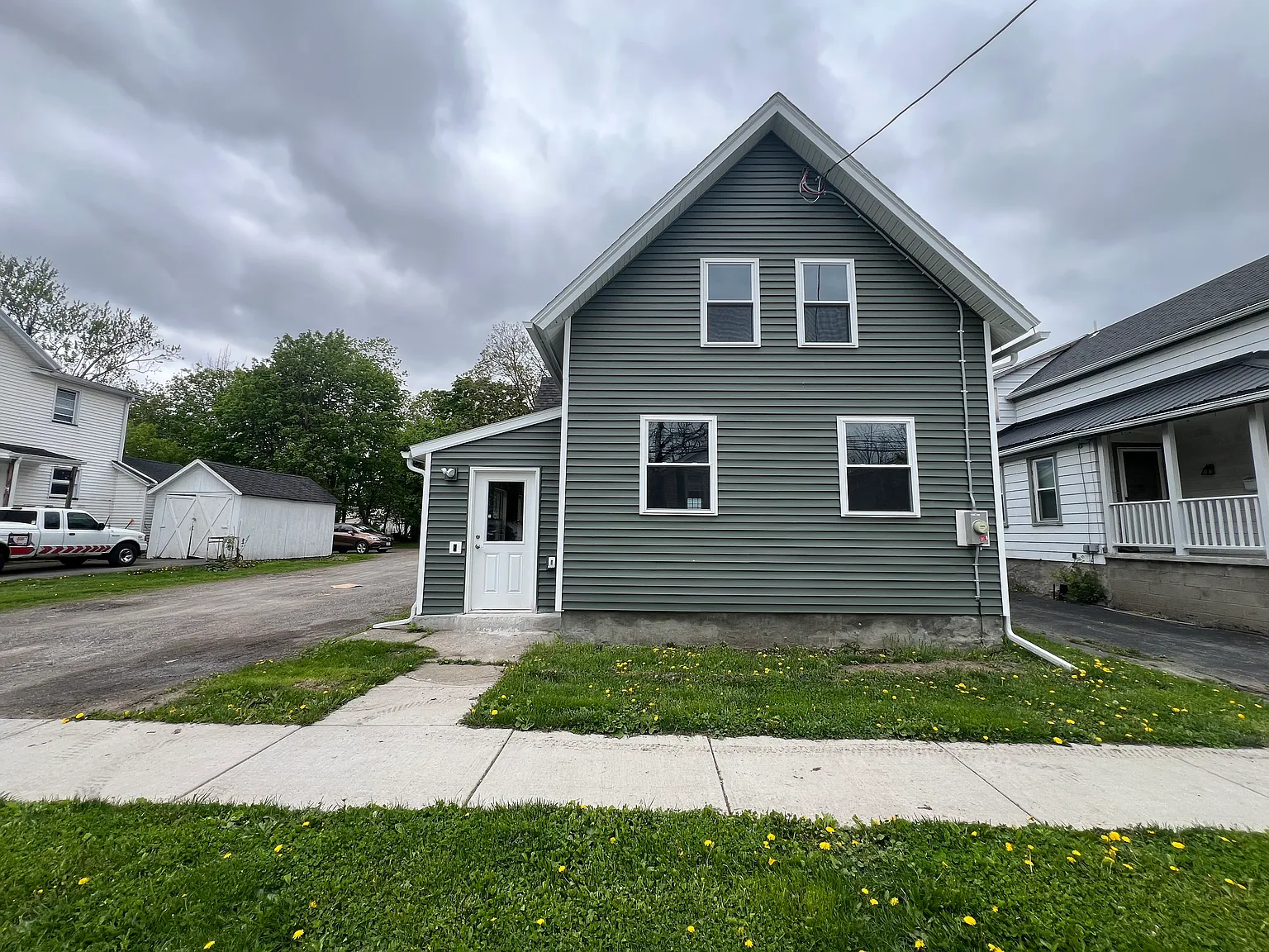 2 bed, 1265 sqft, $2,100 — Photo 1