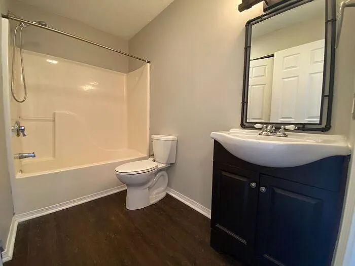 1007 Brittany Park Dr — Photo 35
