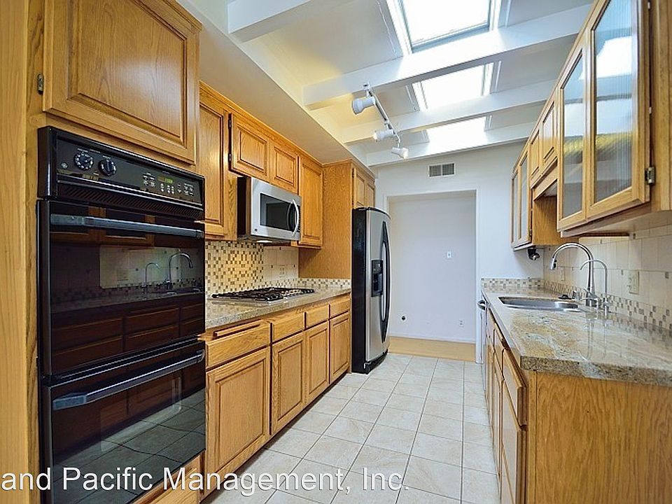 1st image of 1531 2nd St
