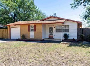 526 NW Glendale Dr, Lawton, OK 73507