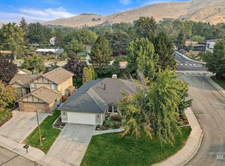5218 W Holly Hill Dr, Boise, ID 83703