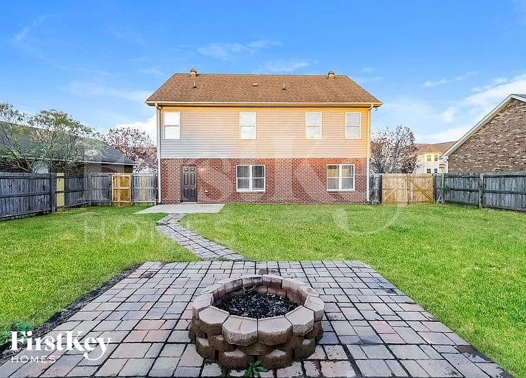 3630 Wind Ridge Ln — Photo 14