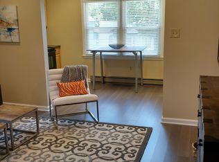 1435 Main St #A, Paris, KY 40361