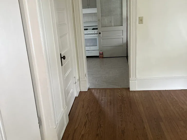 80 Hanover St #4 — Photo 16