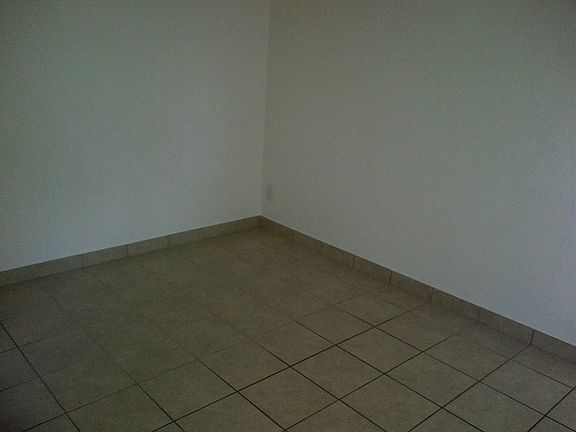 4th image of 5225 Atlantic Ave