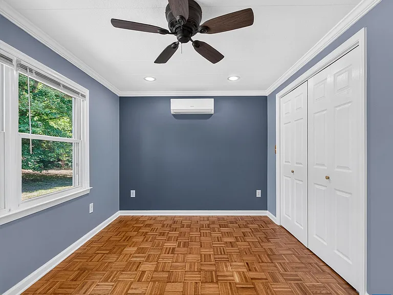 625 S Spotswood Trl — Photo 24