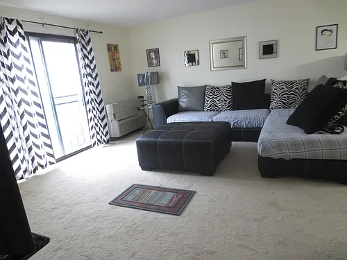 9 Village Rock Ln Photo 1