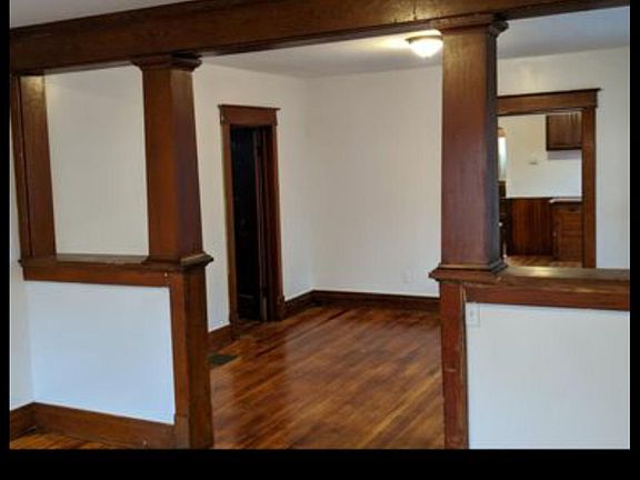 2nd image of 59 Franklin St #1
