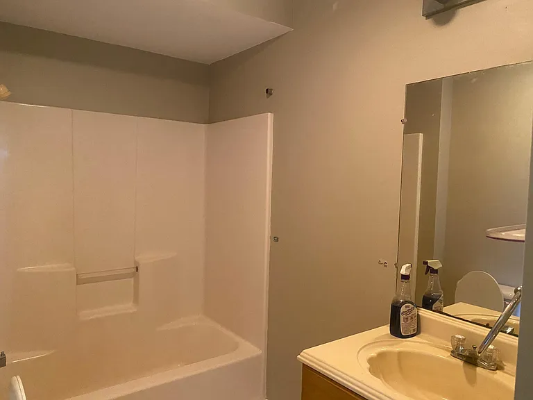 727 N Pomona Rd — Photo 7