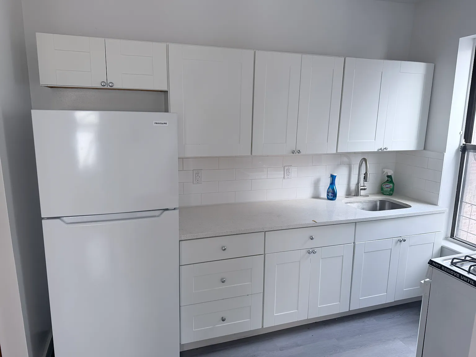 3 bed, $2,950 — Photo 1