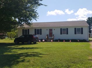 99 Short St, Colonial Beach, VA 22443