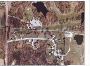 108 W York St, Camp Point, IL 62320