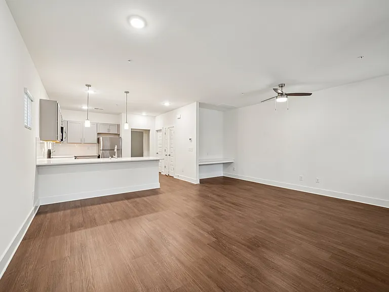 Turnberry Park Apartments and Homes — Photo 124