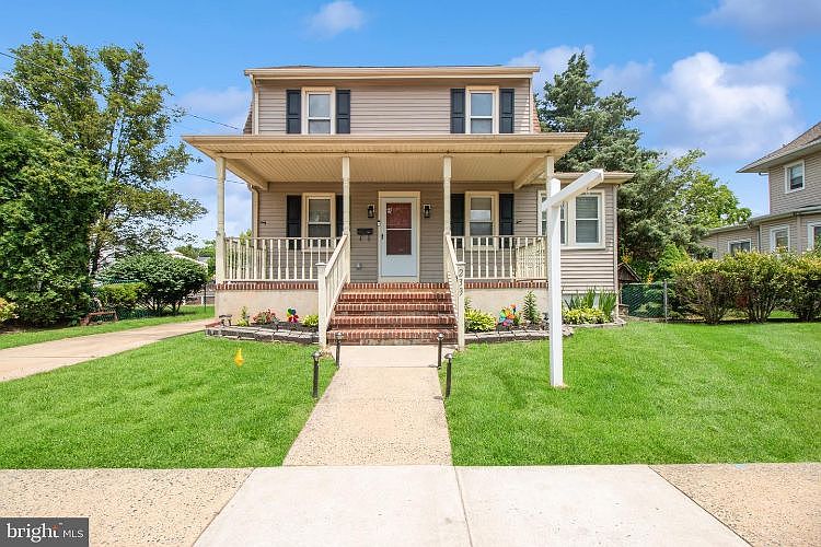 1st image of 233 Virginia Ave