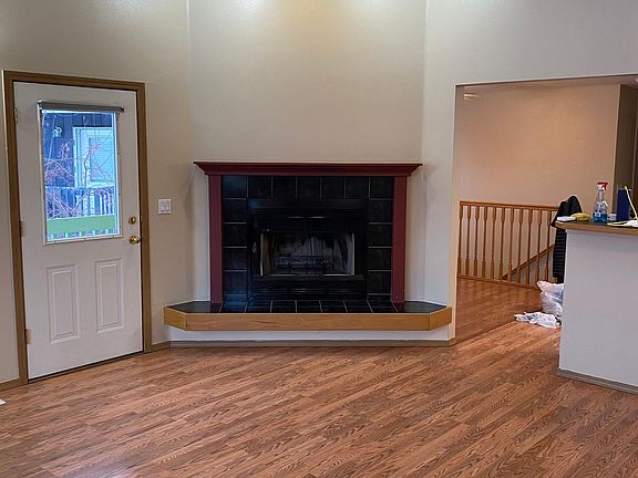3rd image of 11920 Town Park Cir