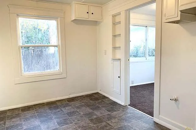 118 Eye St — Photo 22