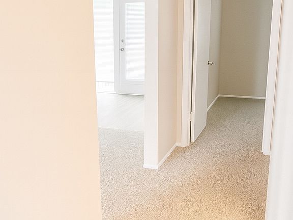 5th image of 4538 Park Forest Ct APT A