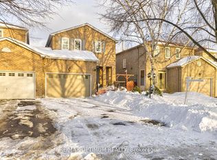 47 Hewitt Cres, Ajax, ON