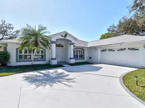 738 Benedictine Ter, Sebastian, FL 32958