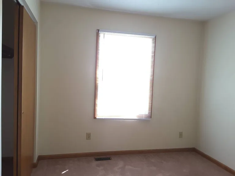 216 Stonewall Ct — Photo 44