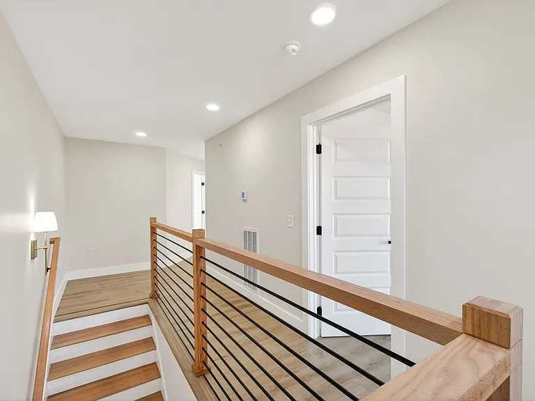 212 W Jere Whitson Rd #212 — Photo 15