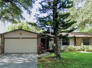 2055 Charter Oaks Dr, Clearwater, FL 33763