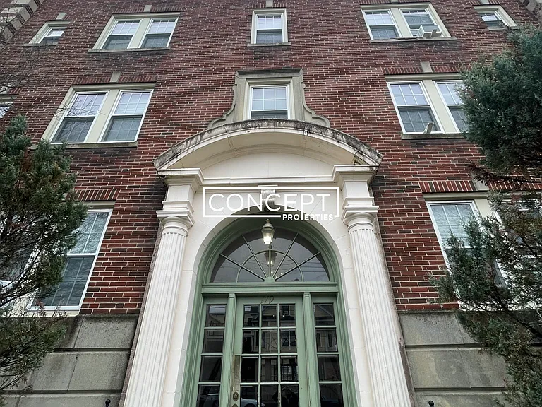119 College Ave #7 — Photo 1