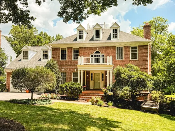 9702 Gretchen Ln, Ellicott City, MD 21042