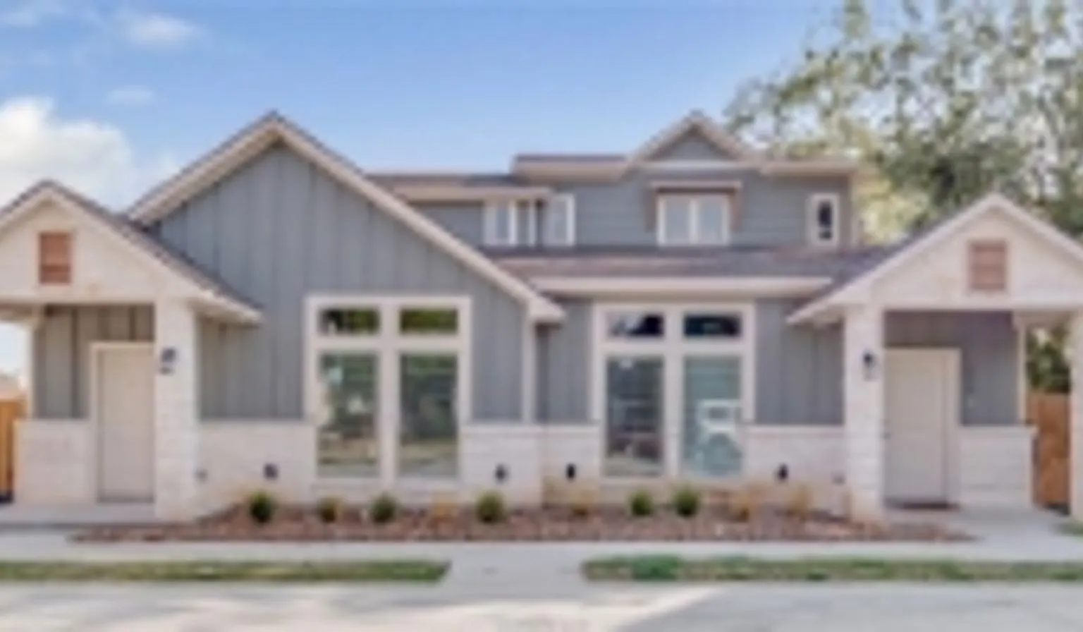 1020 Foster Avenue — Photo 1