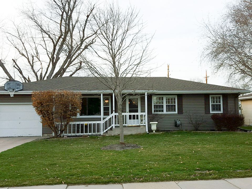 1st image of 2440 Lamar Ave