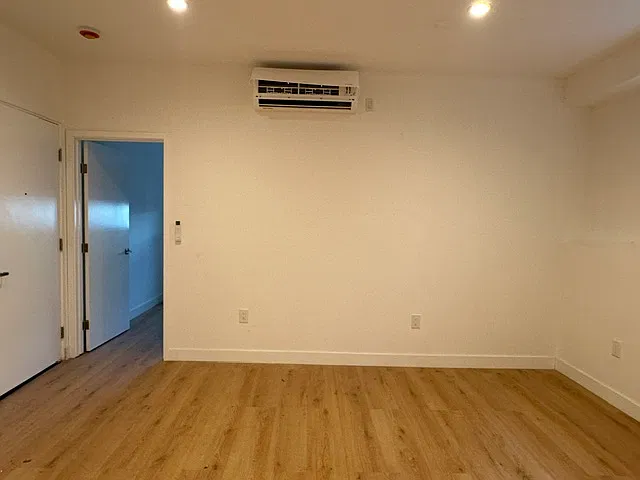 1 bed, 545 sqft, $1,950 — Photo 2