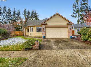 19349 Towercrest Dr, Oregon City, OR 97045