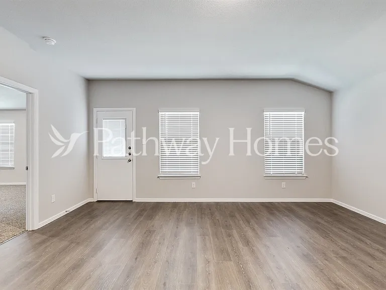 1617 Gatesville Ct — Photo 10