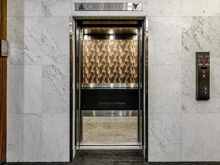 Sky Park Apartments — Photo 15