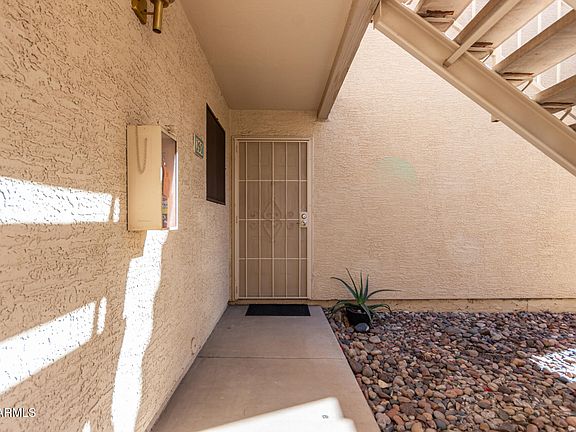 3rd image of 2855 S EXTENSION Road #160