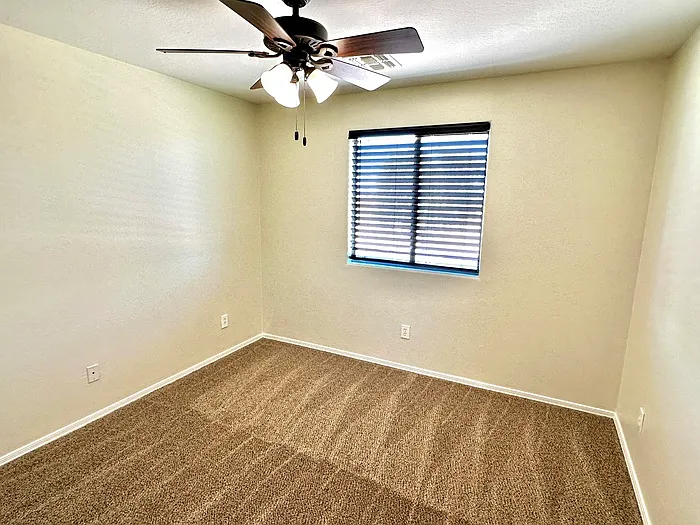 2208 S 48th St — Photo 10